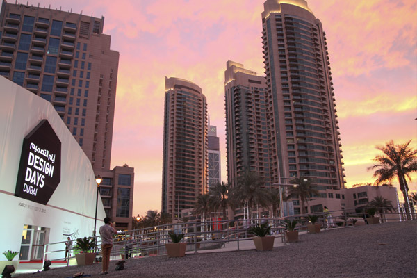 DDD2013_Outdoor-view-of-the-tent-_Downtown-Dubai