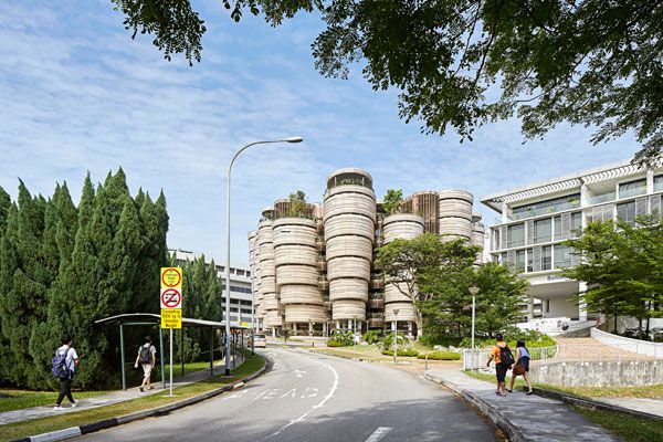 666_01_Learning-Hub_Access-view-of-the-Learning-Hub-from-Nanyang-Drive_CREDIT_Hufton-and-Crow